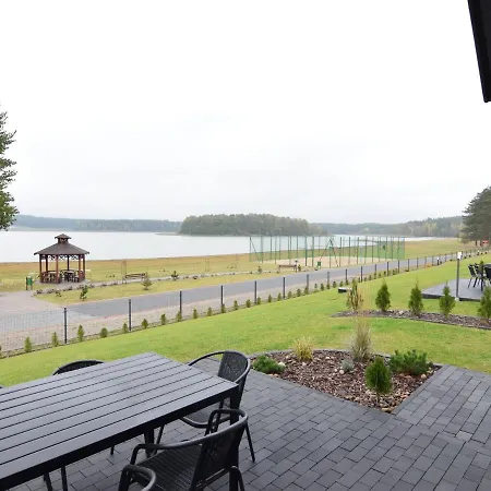Cottage By Kiedrowickie Lake With Boat Access